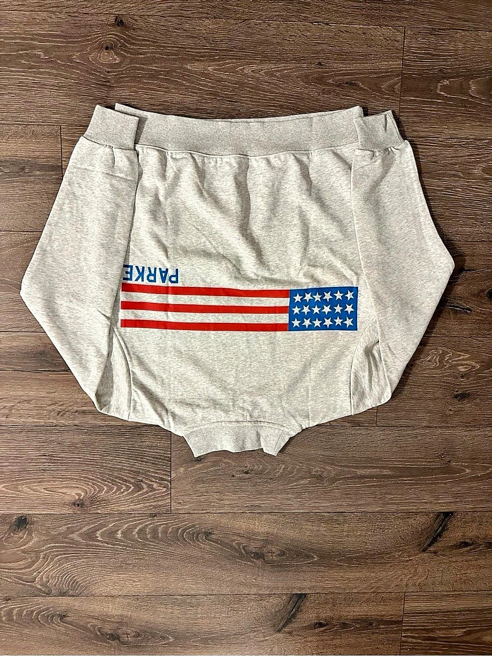PARKE American flag mockneck S/M